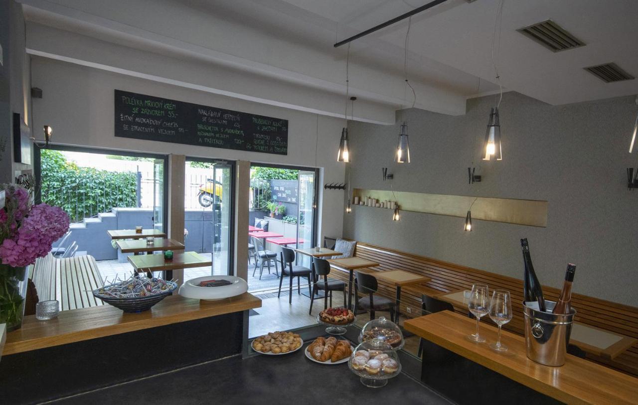 Bed&Breakfast & Apartment Klafe Brno Exterior foto